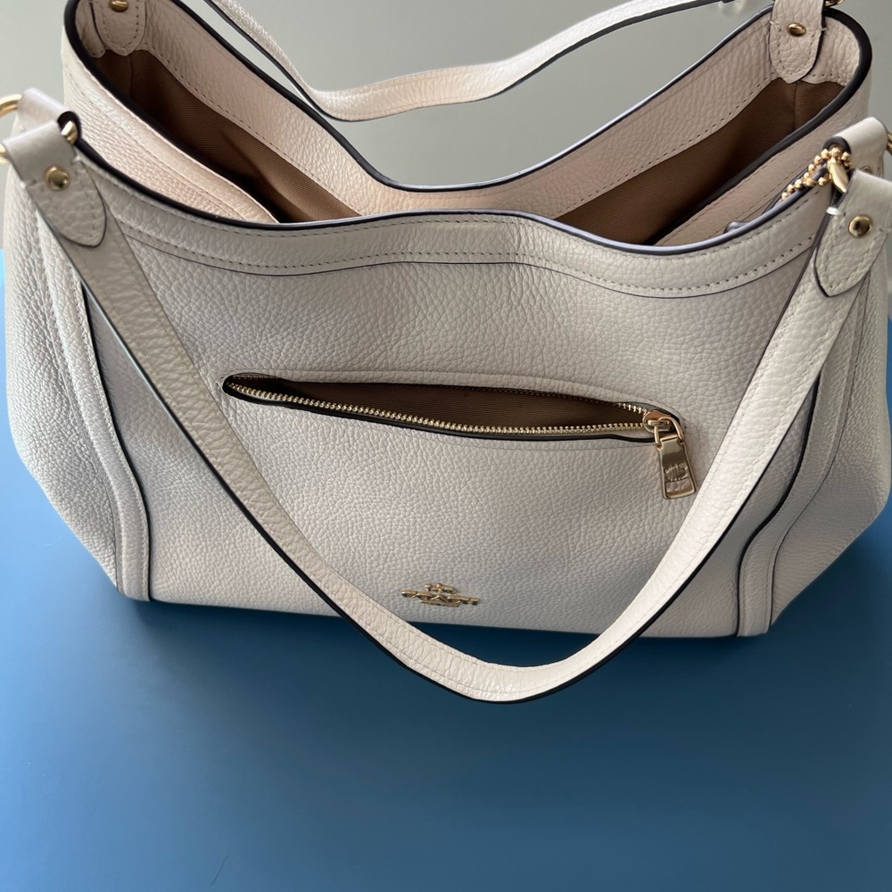 Coach Cream Leather Bag - Picture 4 of 16